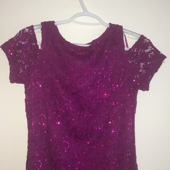 Dress - Picture 2 of 3